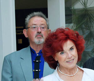 Rosemarie Höger und Laudator Egge de Wall bei einer Vernissage
